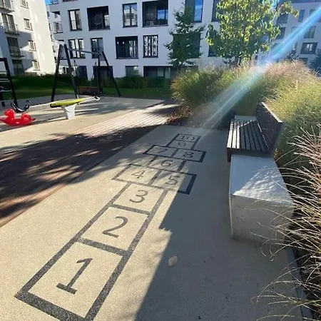 Art & Pleasure Waw Z Bezplatnym Parkingiem Varşova
